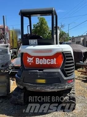 Bobcat E32I 小型挖掘机