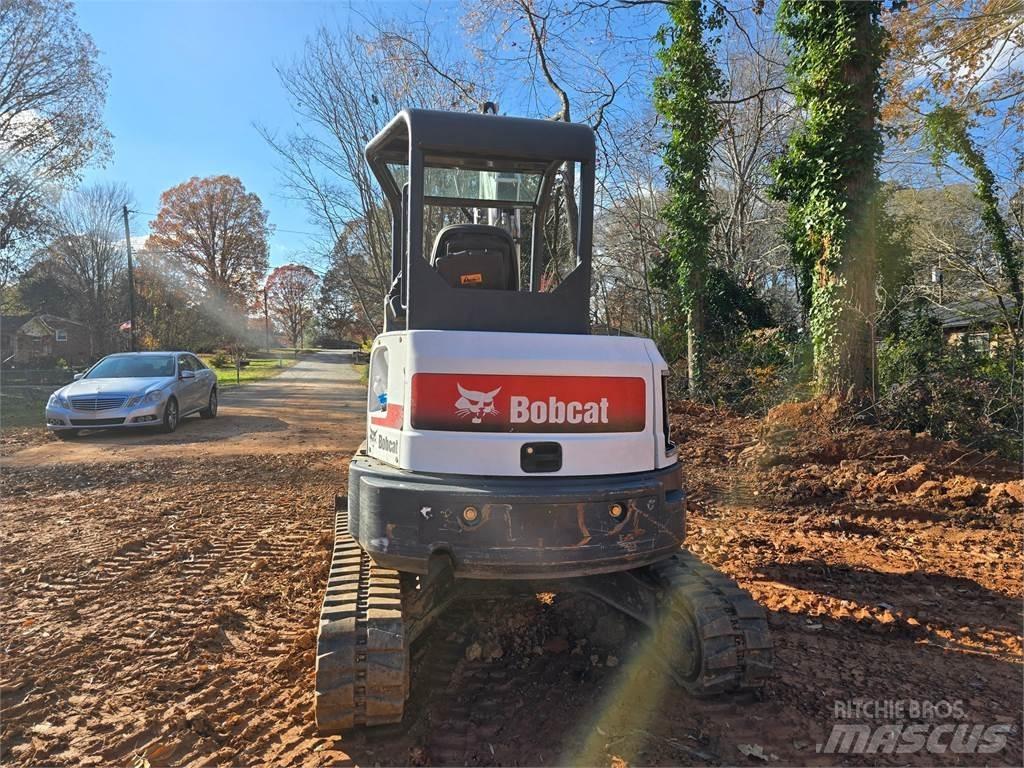 Bobcat E35I 小型挖掘机