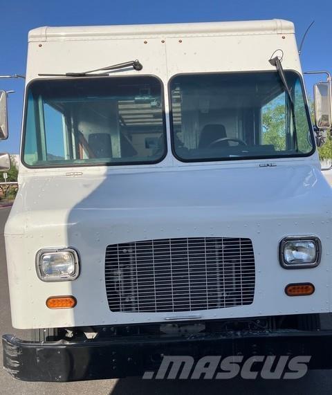 Ford P1000 F59 厢式货车