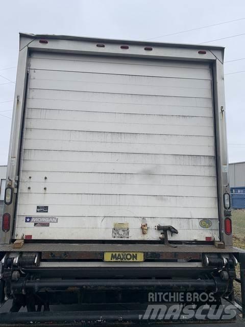 Hino 268 厢式货车
