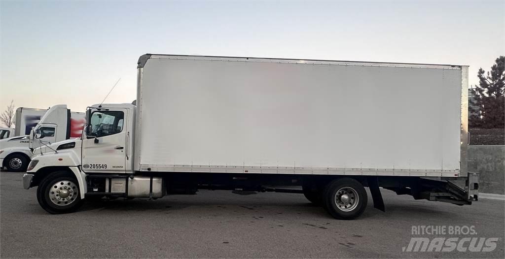 Hino 268A 厢式货车