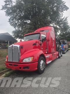 Kenworth T660 牵引车