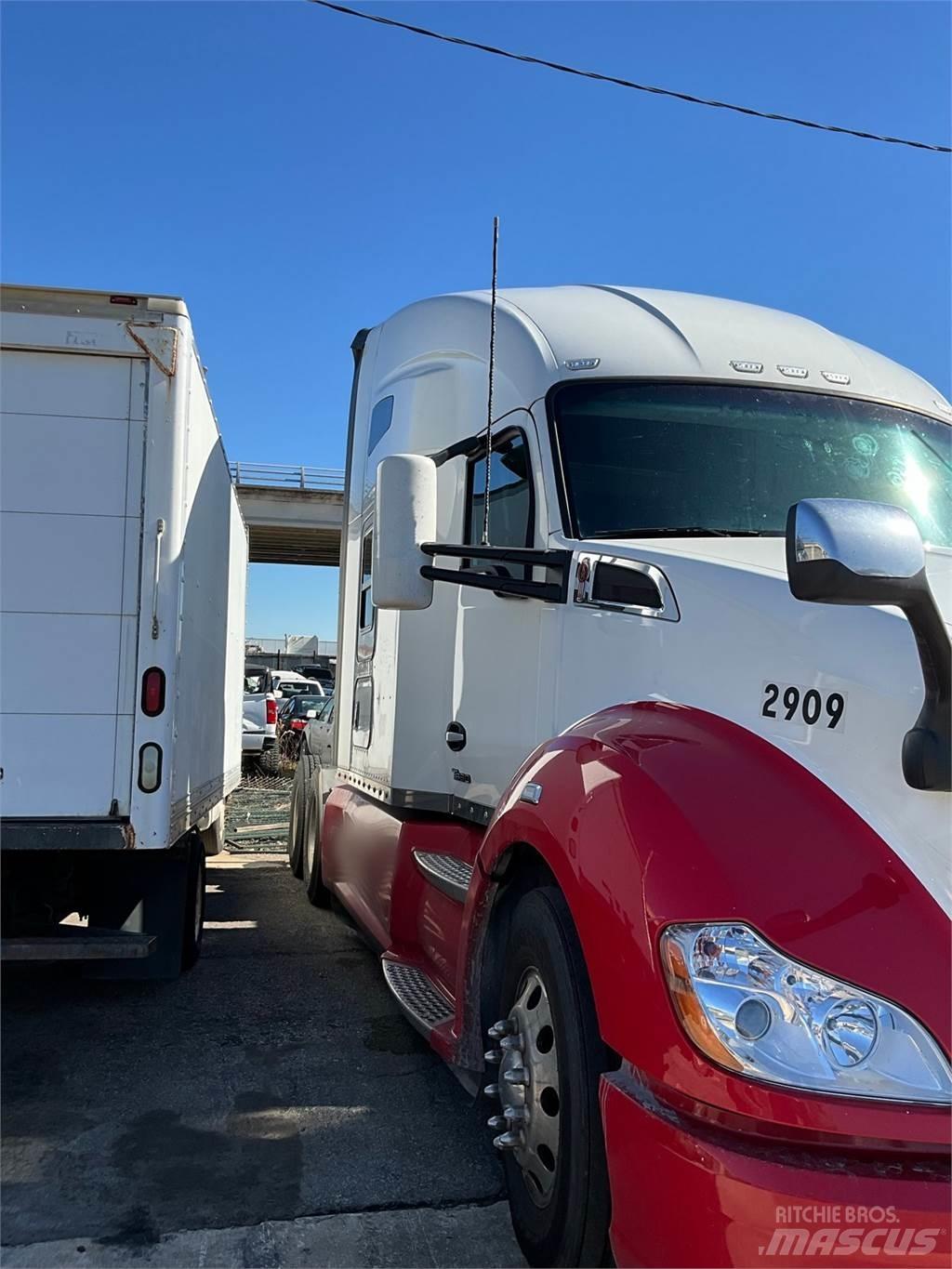Kenworth T680 牵引车