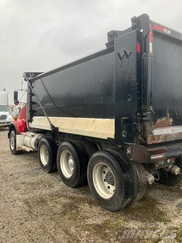Kenworth T800 自卸式货车