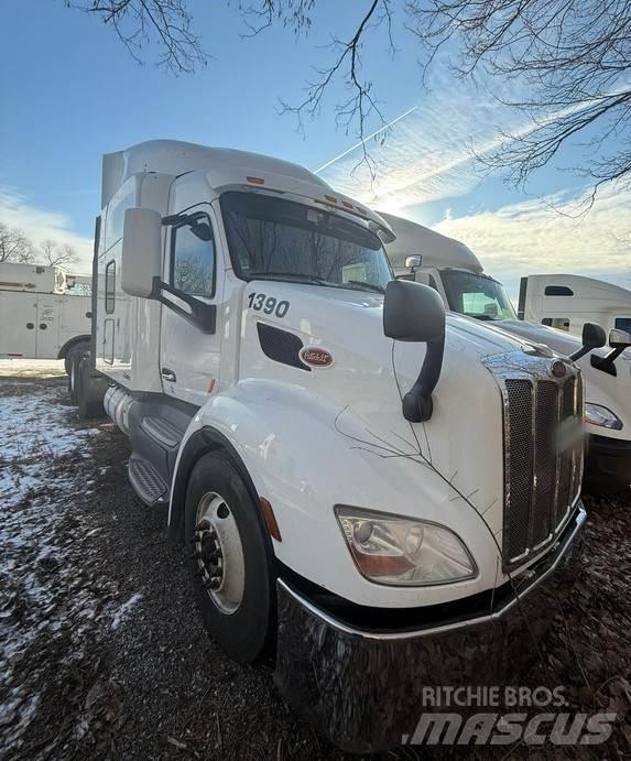 Peterbilt 579 牵引车