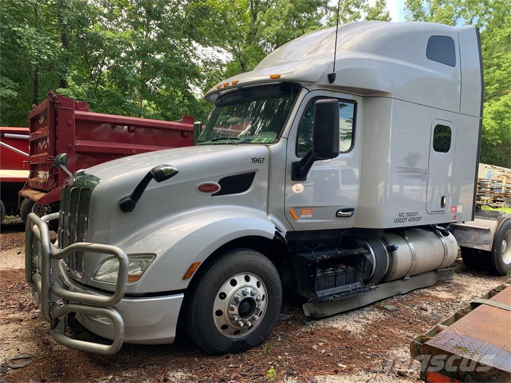 Peterbilt 579 牵引车