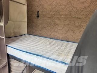 Volvo VNL64T780 牵引车