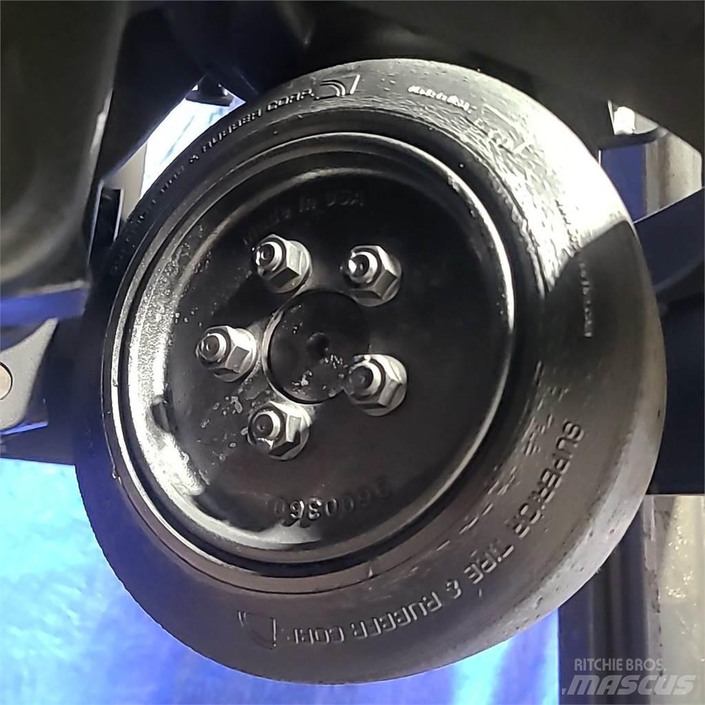 Yale MPB045VG 手动码垛机