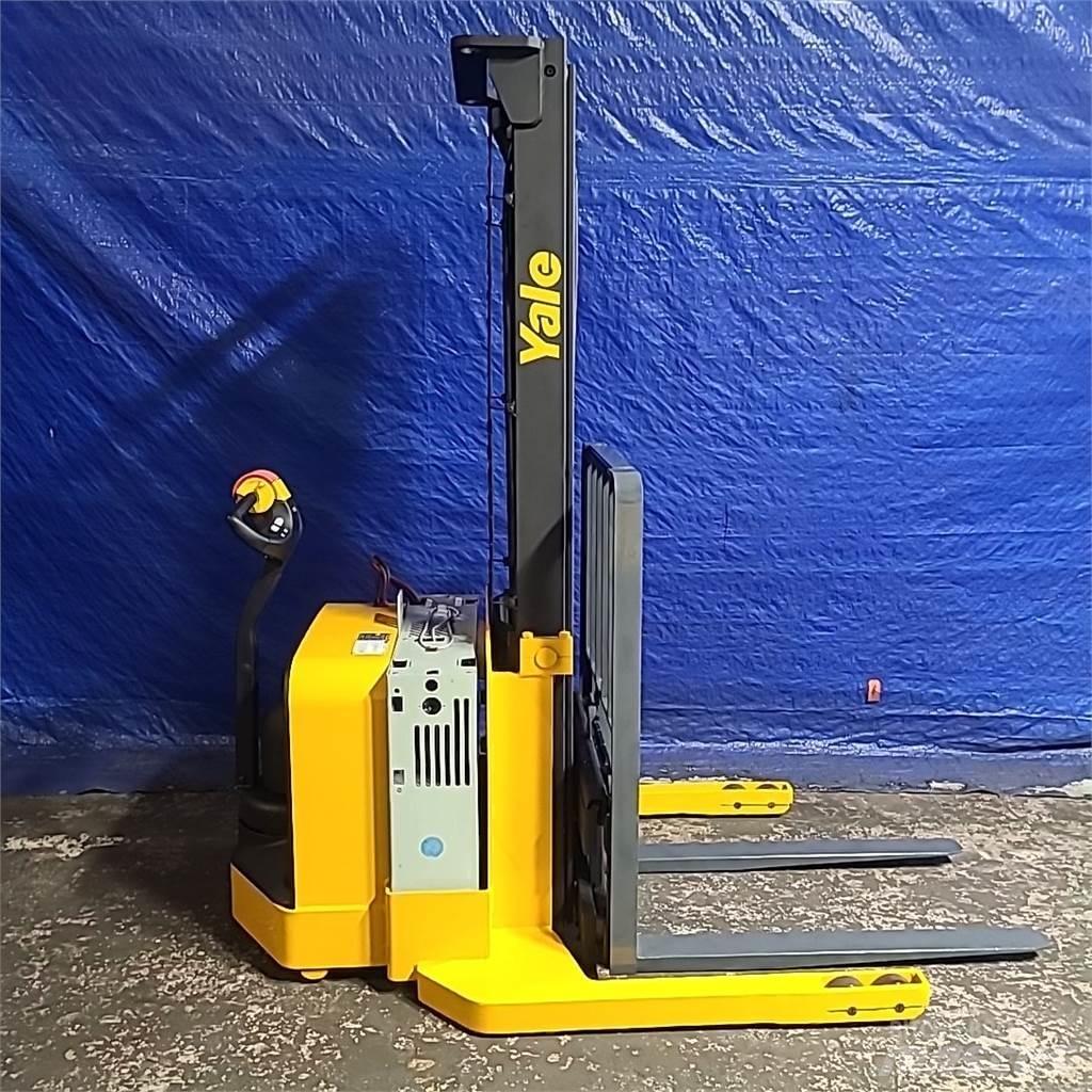Yale MSW040 行走式堆垛机
