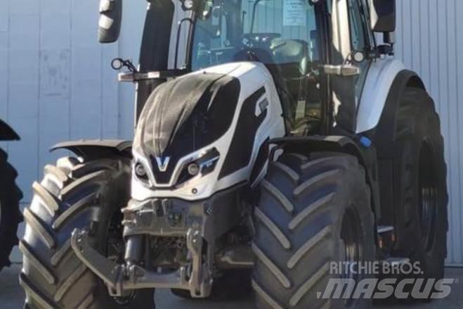 Valtra Q305 拖拉机/农用车