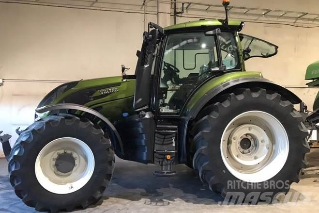 Valtra T235D 拖拉机/农用车