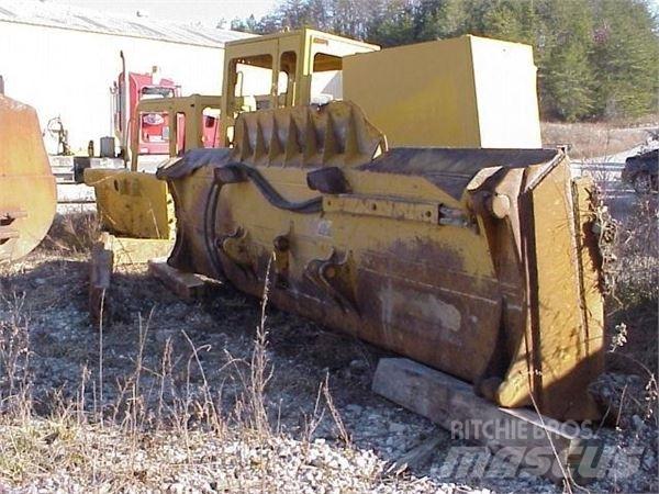 CAT 1083973 推铲