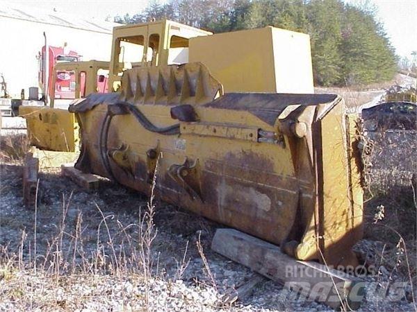 CAT 1083973 推铲