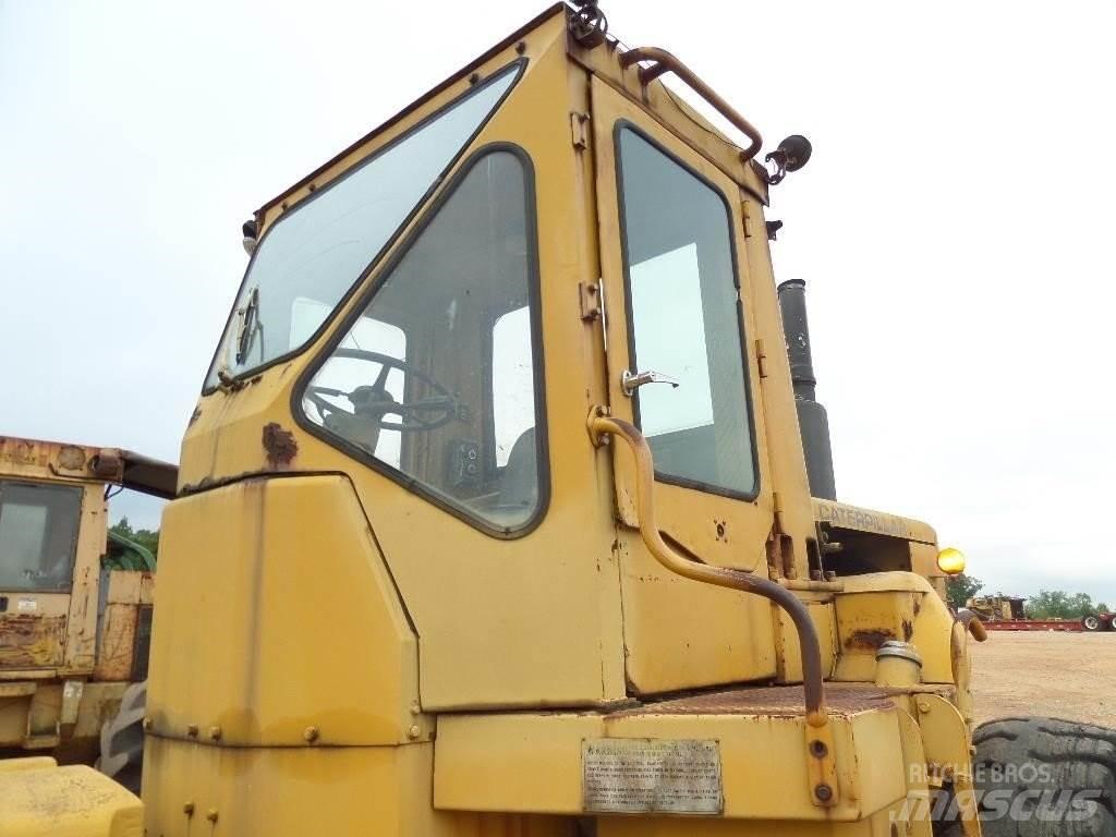 CAT 814 轮式装载机