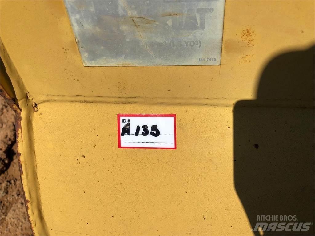 CAT  914G 挖斗