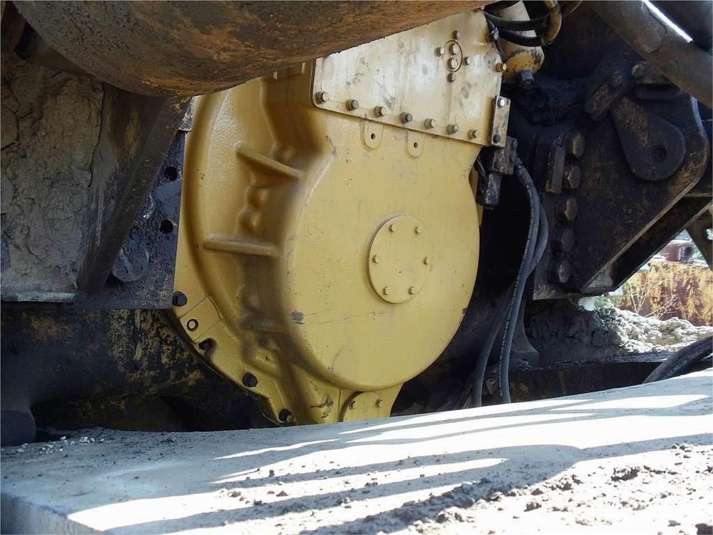 CAT D10N 履带式推土机