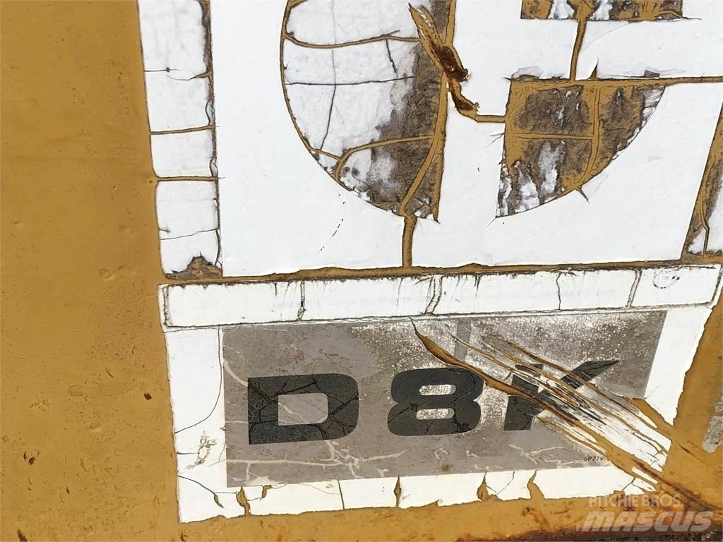 CAT D8K 驾驶室与内部