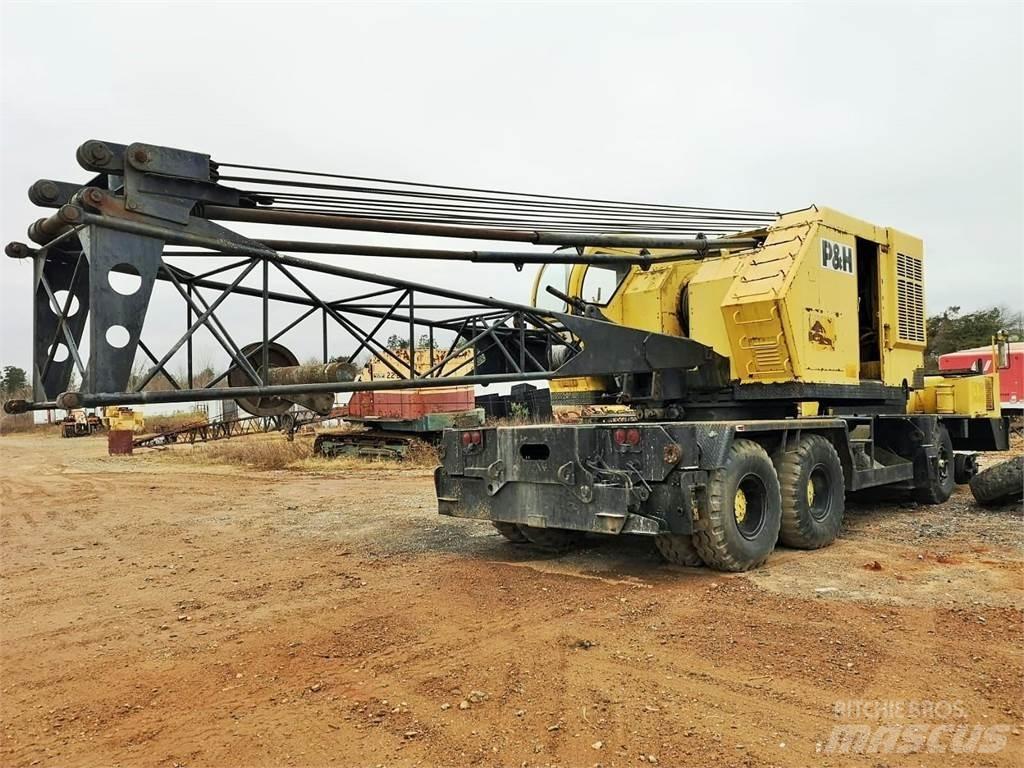 P&H 650 起重车