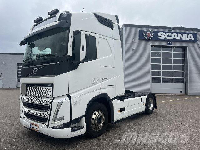 Volvo FH460 4x2 牵引车