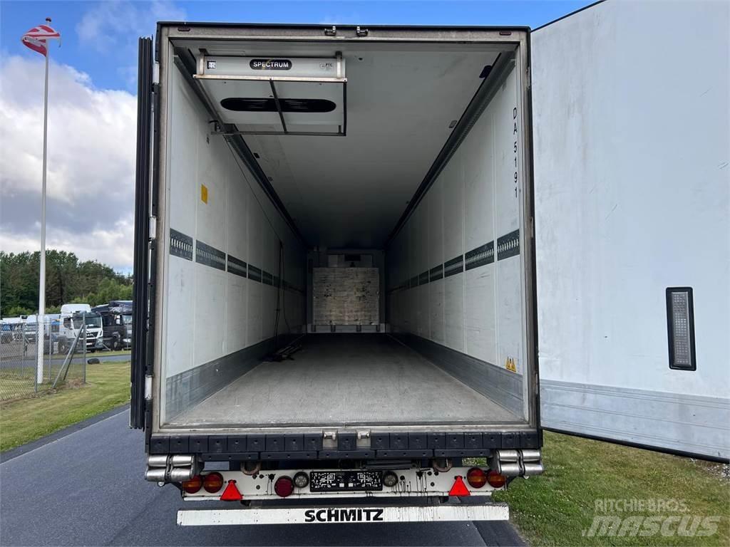 Schmitz  保温半挂车
