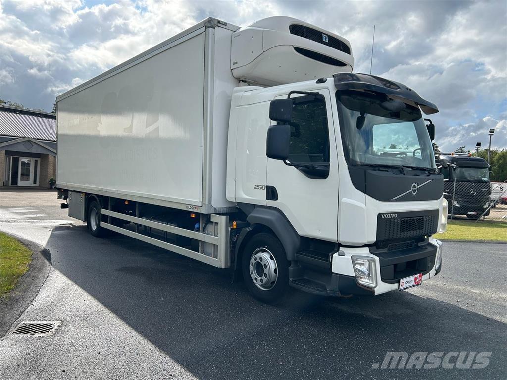Volvo FL 250 16 ton 冷藏车