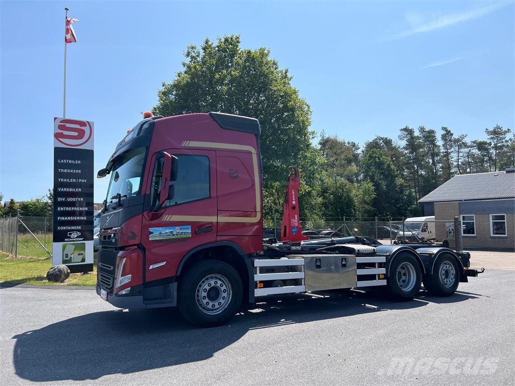 Volvo FM430 工程吊钩车