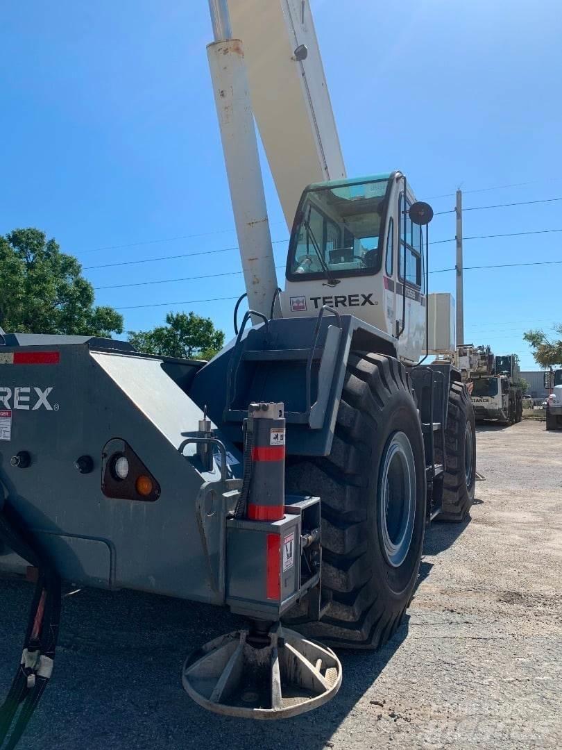 Terex  越野轮胎起重机︳越野吊︳越野起重机︳移动式起重机