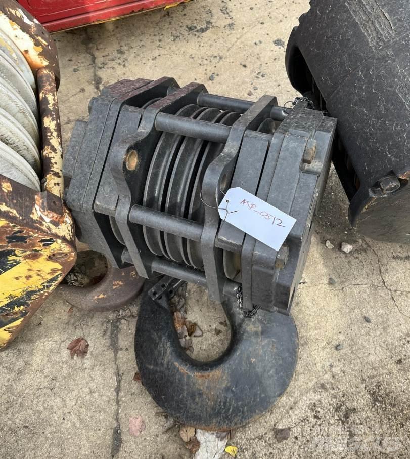 Terex  其他起重机