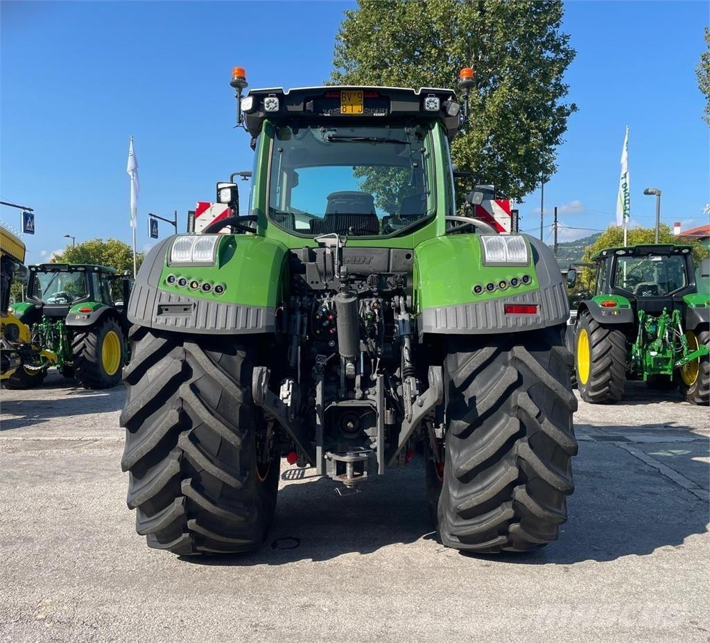 Fendt 942 VARIO 拖拉机/农用车