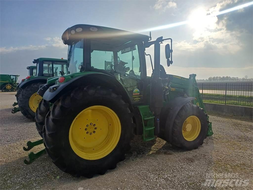 John Deere 6110 R 拖拉机/农用车