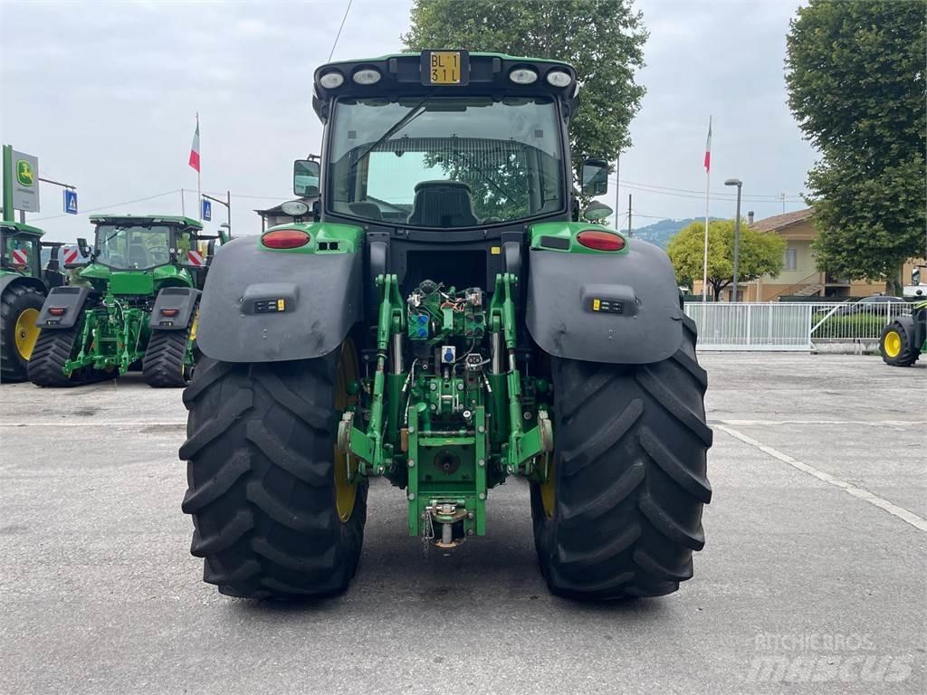 John Deere 6210 R 拖拉机/农用车