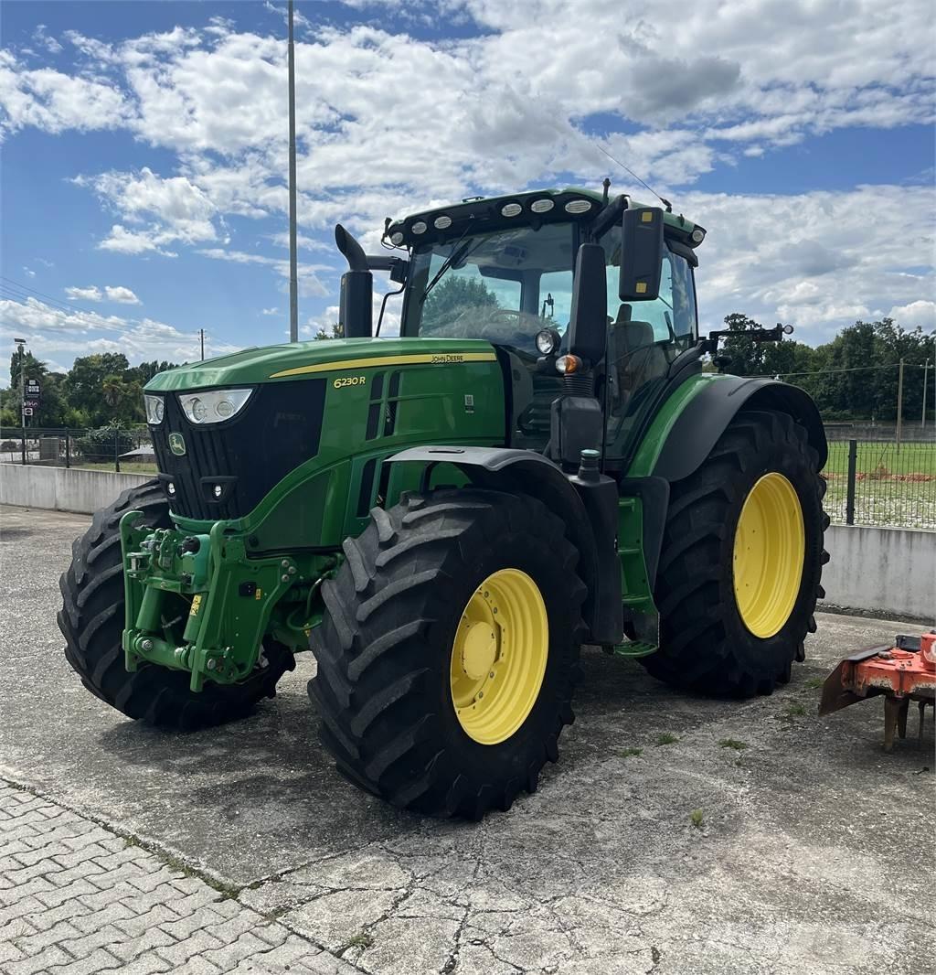 John Deere 6230 R 拖拉机/农用车