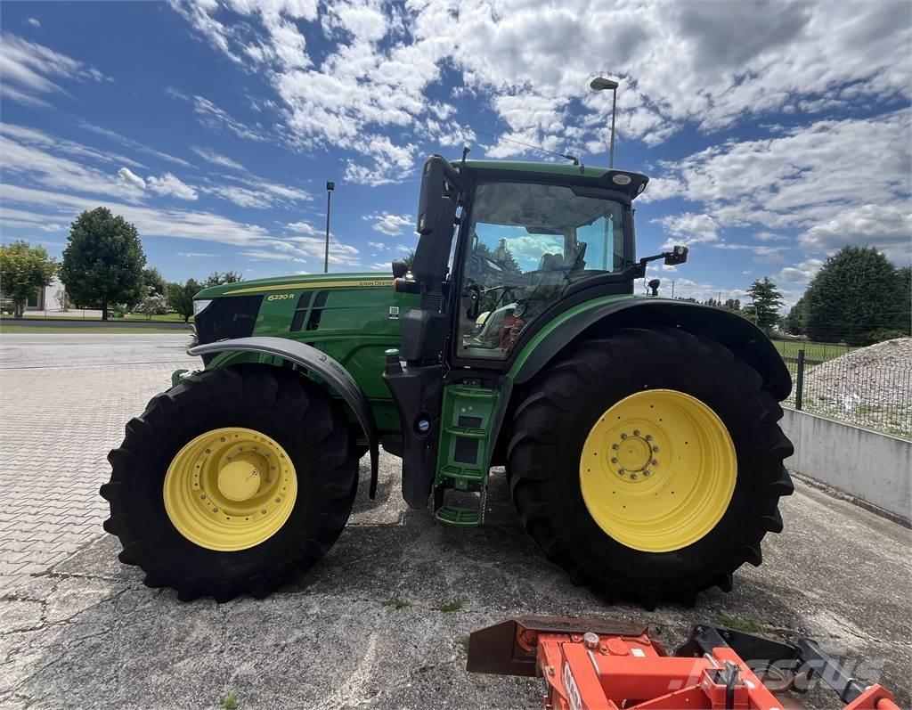 John Deere 6230 R 拖拉机/农用车
