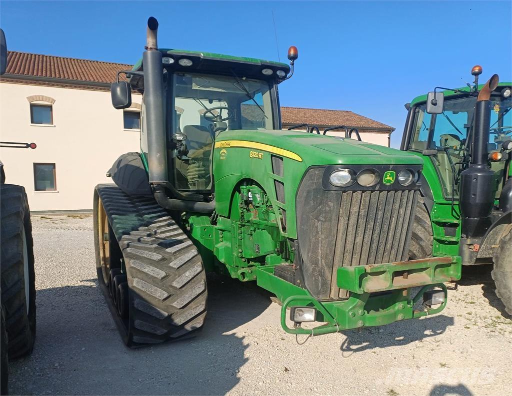 John Deere 8320 RT 拖拉机/农用车