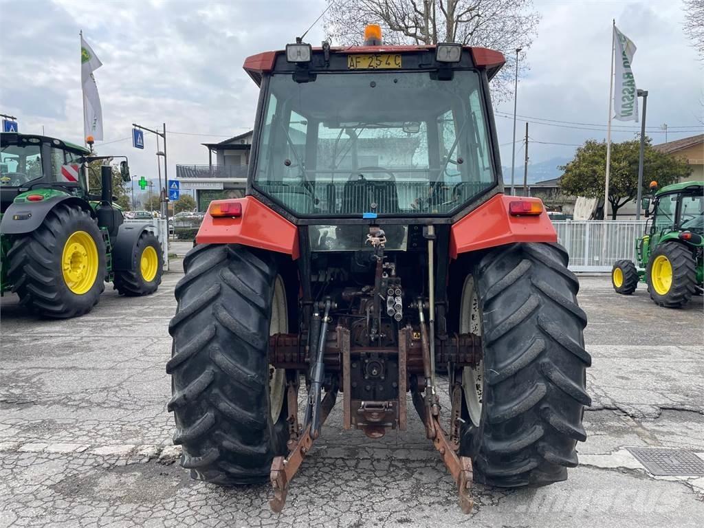 New Holland S 100 拖拉机/农用车