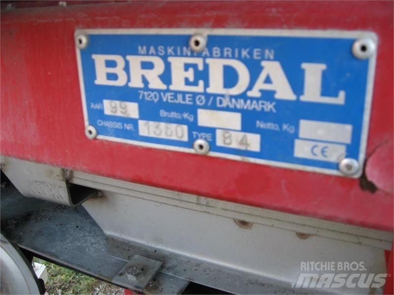Bredal B 4 矿物肥料撒播机