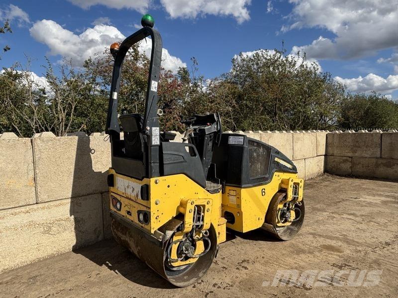 Bomag BW 120 AD-4 双轮压路机