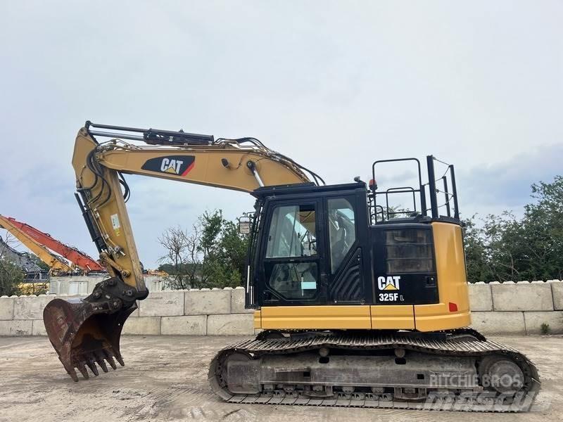 CAT 325FL 履带挖掘机