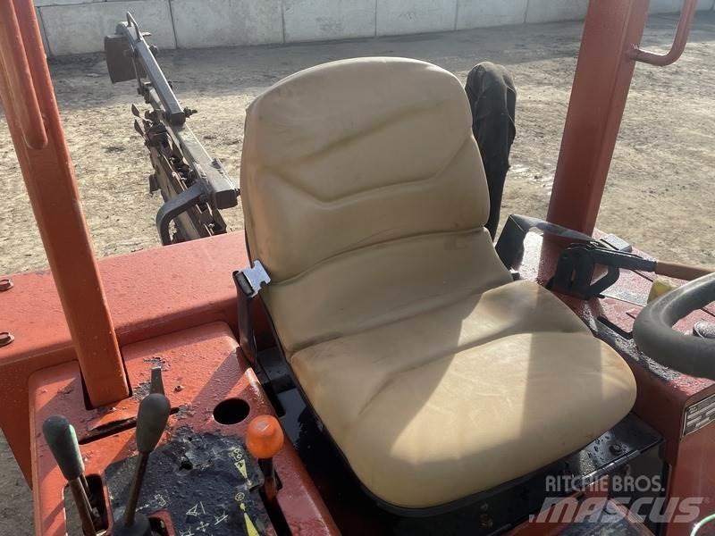 Ditch Witch RT 40 农业机械-其他