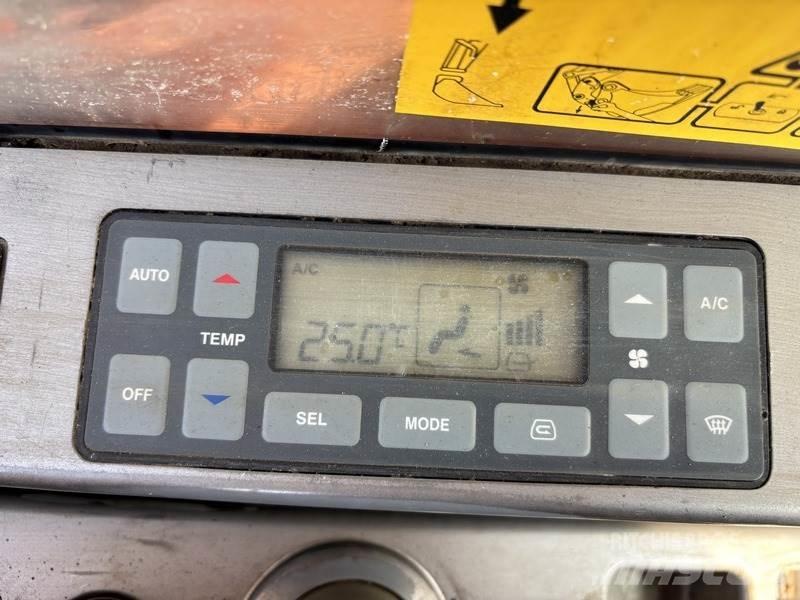 Doosan DX480LC 履带挖掘机