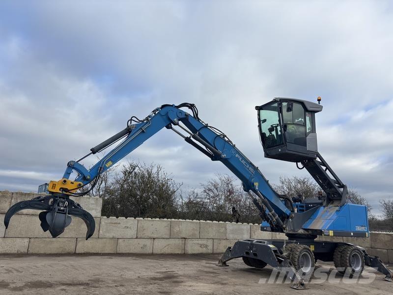 Fuchs MHL320 工业挖掘机
