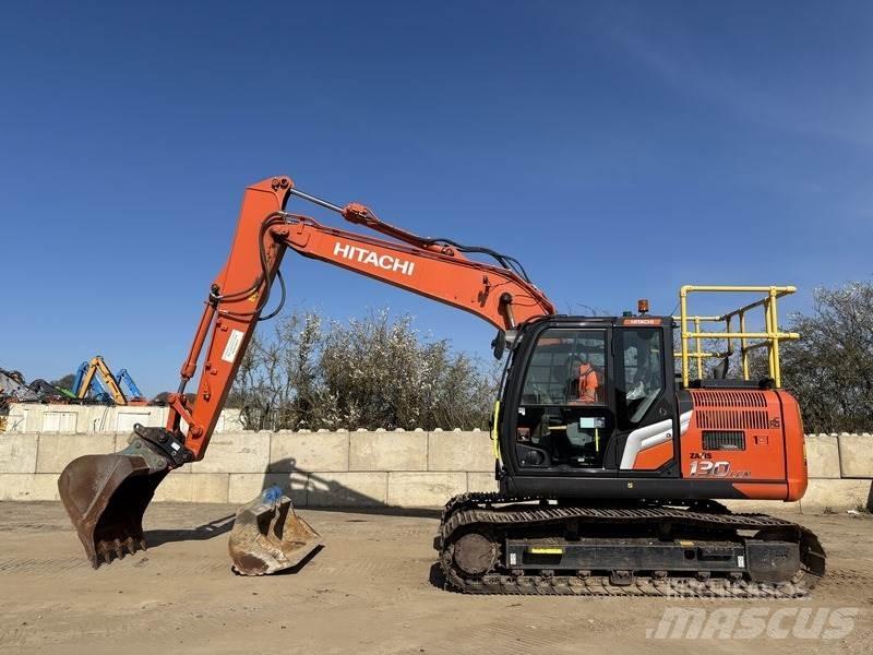 Hitachi ZX130 履带挖掘机
