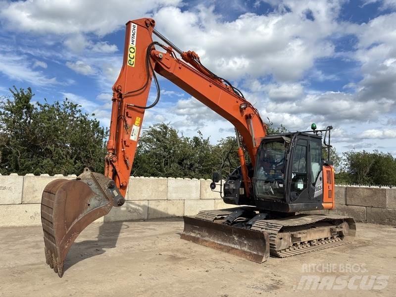 Hitachi ZX135 US-6 履带挖掘机