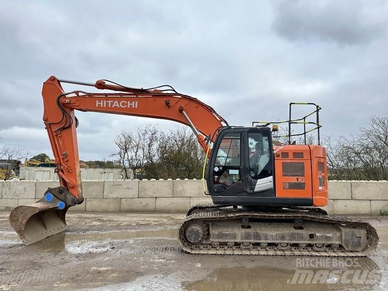 Hitachi ZX225USLC-6 履带挖掘机