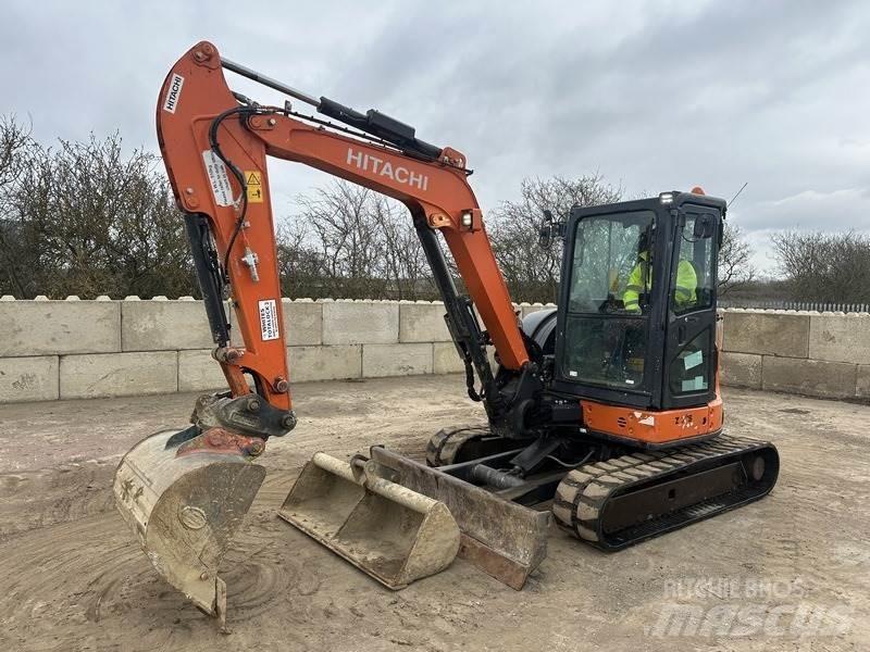 Hitachi ZX48U-6 中型挖掘机