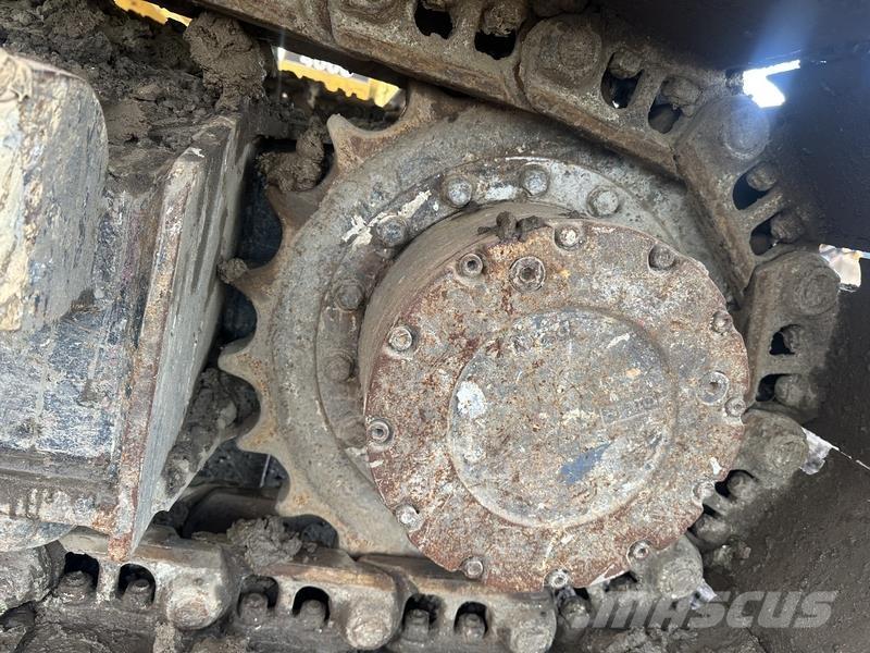 JCB 140X L 4F 履带挖掘机