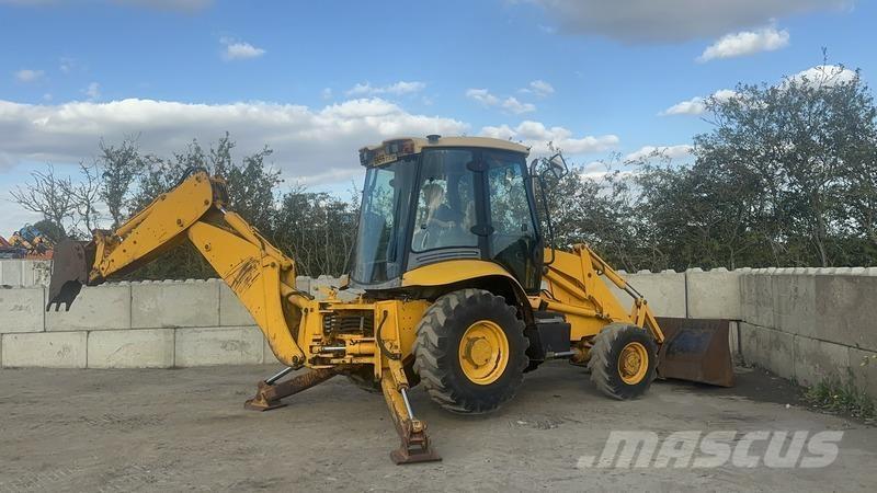 JCB 3CX 反铲装载机