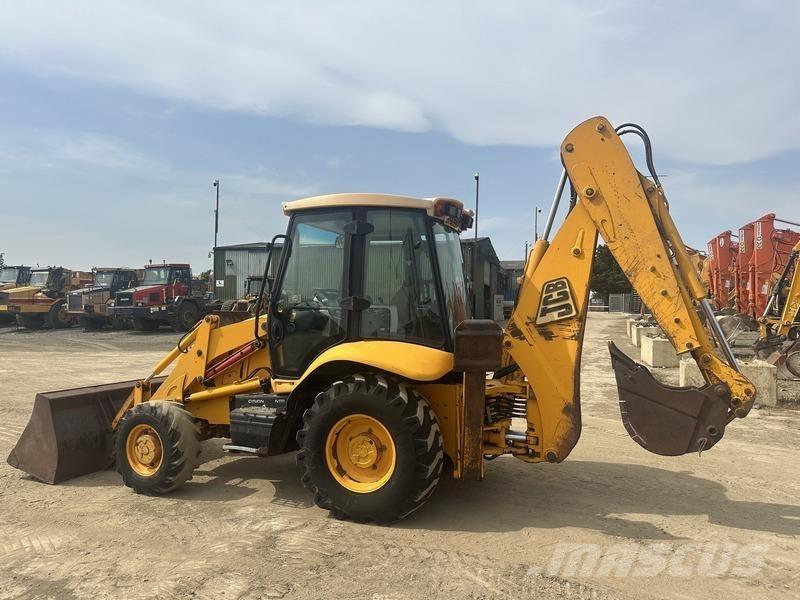 JCB 3CX 反铲装载机
