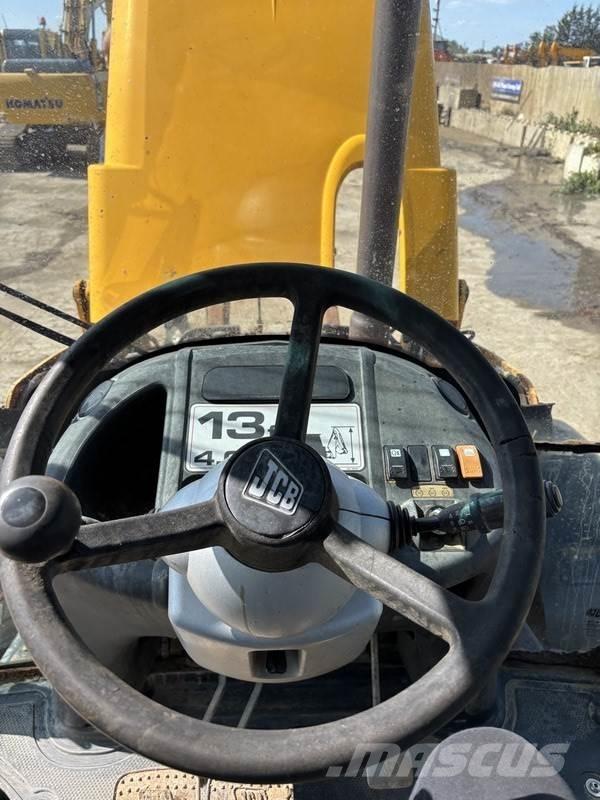 JCB 3cx Contractor 反铲装载机