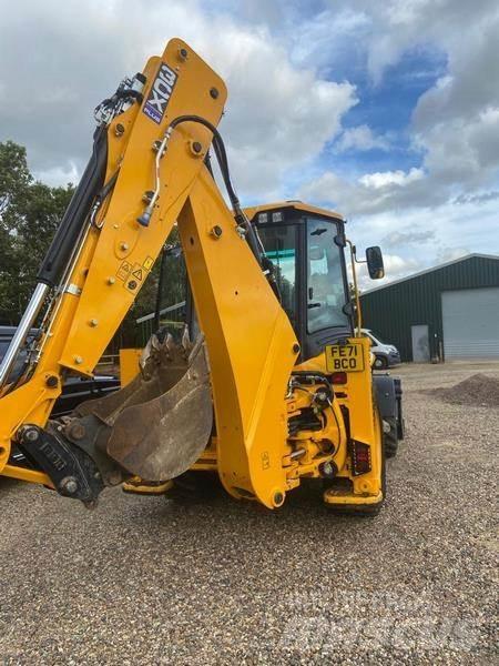 JCB 3CX Sitemaster 反铲装载机
